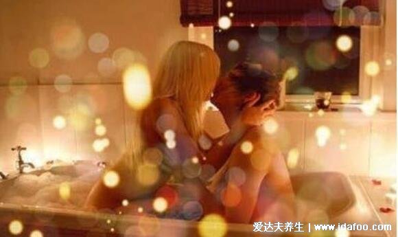 40岁离婚女的一碰就想要吗，40岁女人想睡你的3大表现