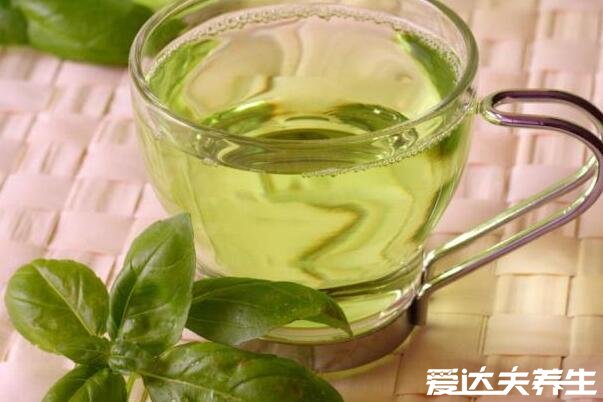 绿茶的功效与作用，不仅能延缓衰老还能减肥美容预防多种疾病